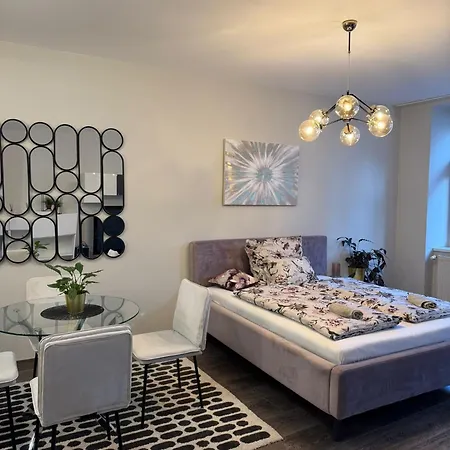 Apartment Gorgeous In Center